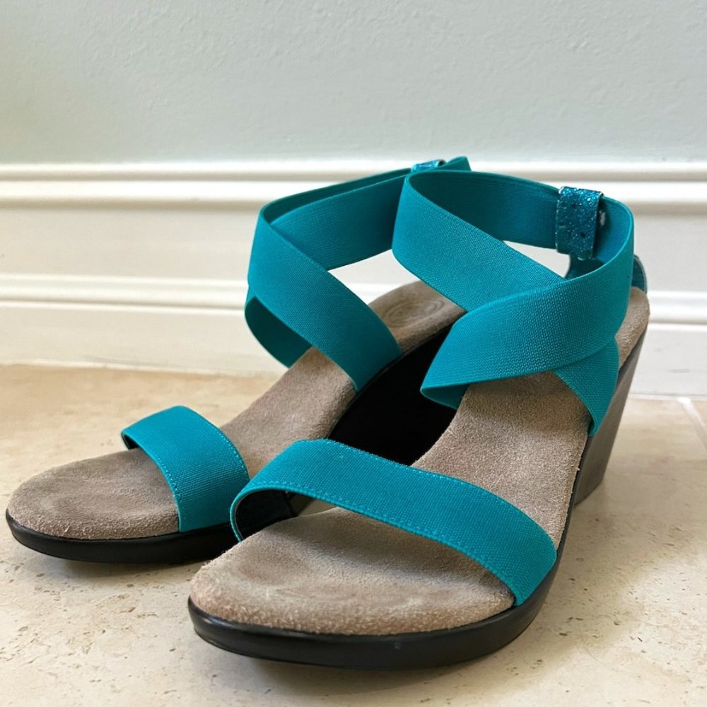 Tory Burch Blue Wedges with Glitter| Women's 8 (US)